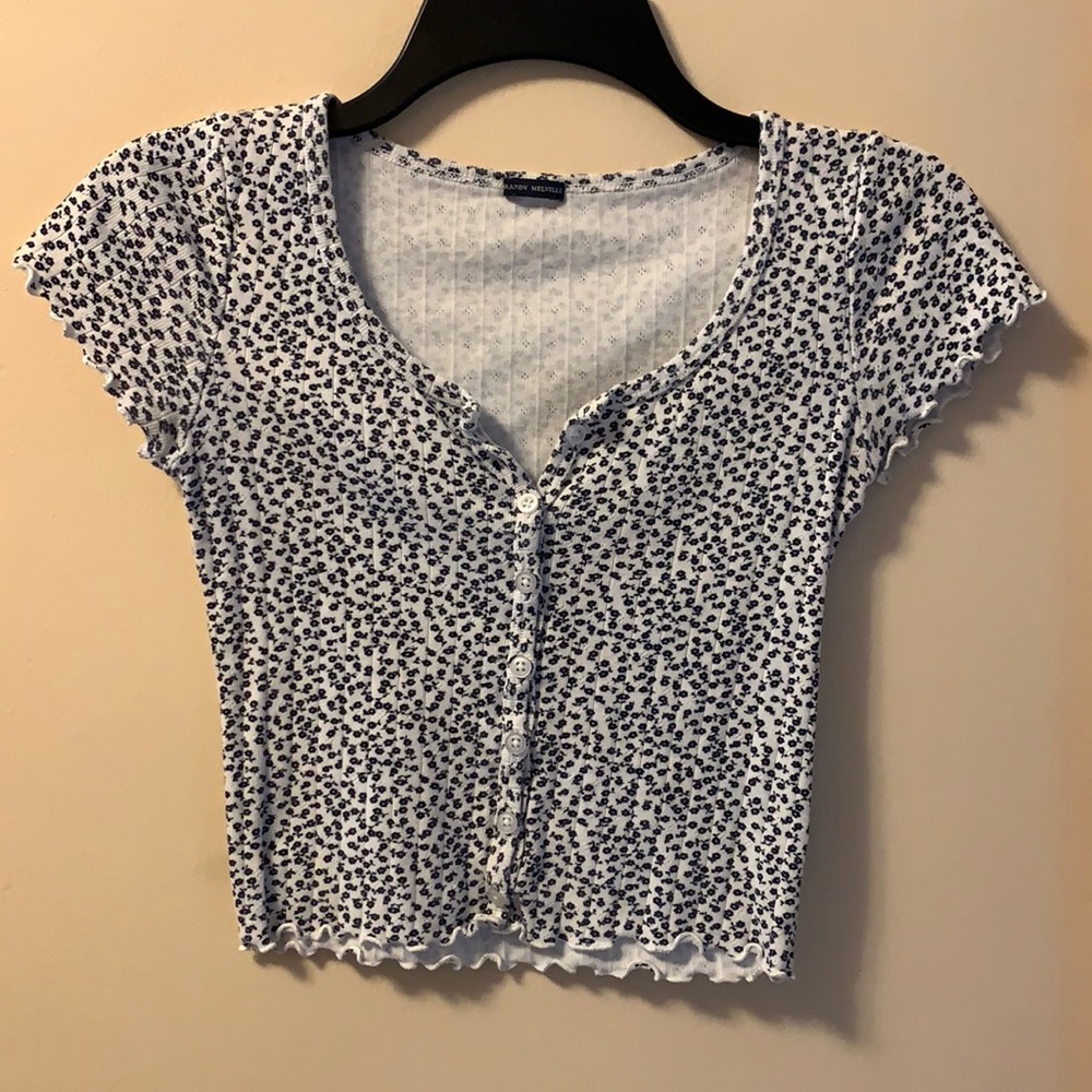 brandy melville navy and white floral tee
